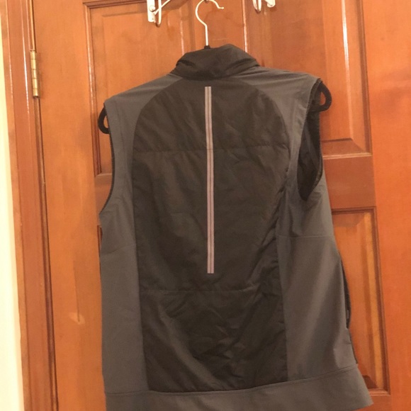 Vest - Picture 2 of 2